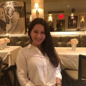 Meet your Posher, Lourdes